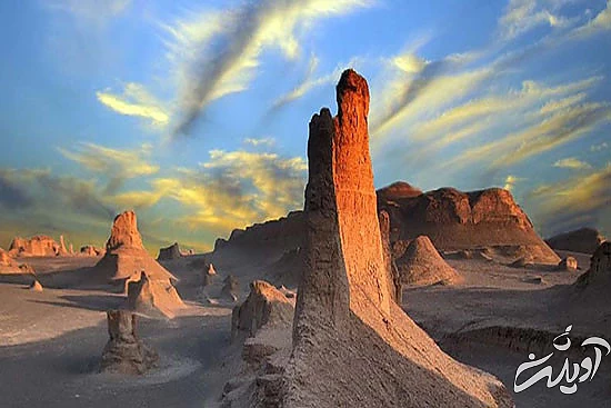 دریا در دل کویر دریا در دل کویر